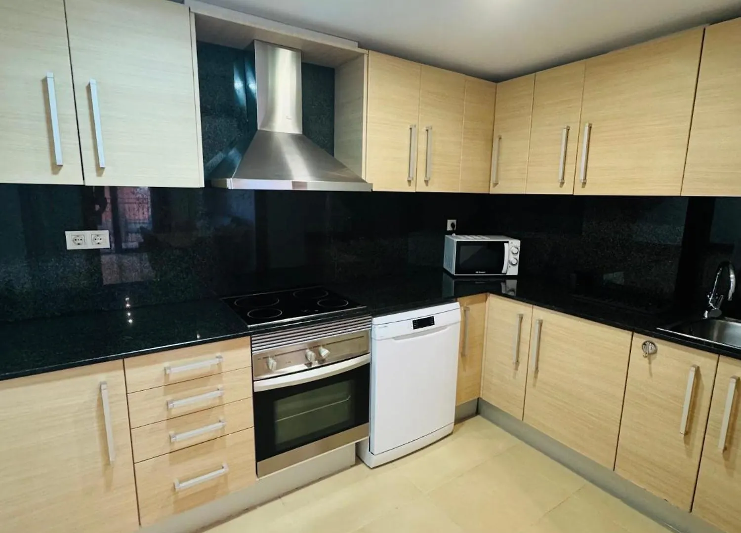 아파트 Piso De Simba Cerca De Playa, Con Piscina Y Varias Terrazas 료렛 드 마르 스페인
